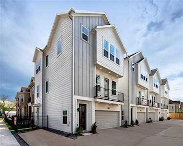 418 28th St Houston, TX 77008