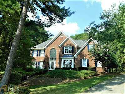 315 Highland Gate Cir Suwanee, GA 30024