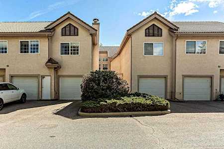 103 Patterson View SW Calgary, AB T3H 3J9