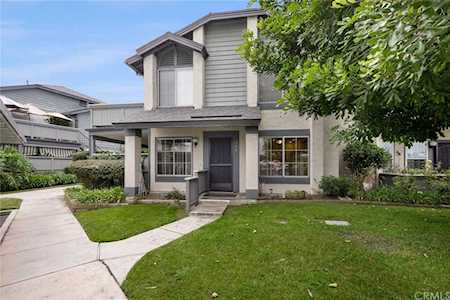 18262 Parkview Lane #104 Huntington Beach, CA 92648