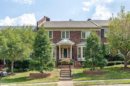 8 Riding Ridge Rd Prospect, KY 40059
