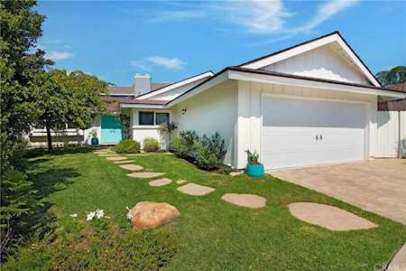 2515 Davis Place Costa Mesa, CA 92627