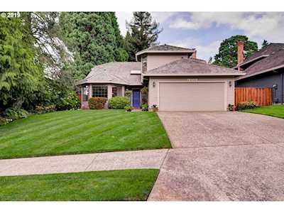 10468 SW Moratoc Dr Tualatin, OR 97062
