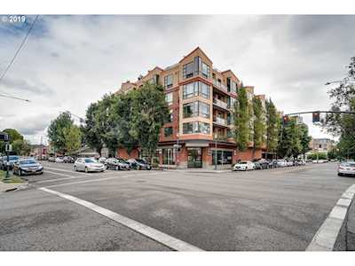 1620 NE Broadway St #232 Portland, OR 97232