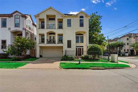 5711 Lacy St Houston, TX 77007