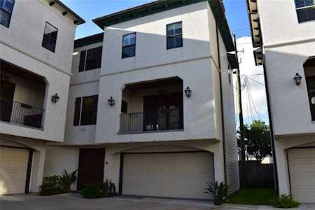 5708 Dolores St Houston, TX 77057
