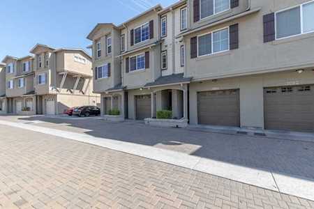 3086 Sterling Ridge Circle Sparks, NV 89431