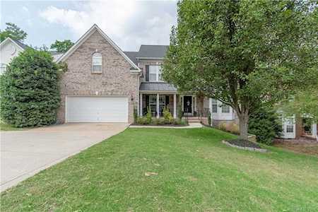 209 Flowering Grove Ln Mooresville, NC 28115