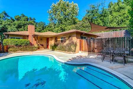 3642 Canyon Crest Road Altadena, CA 91001