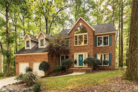 12738 Cliffcreek Dr Huntersville, NC 28078