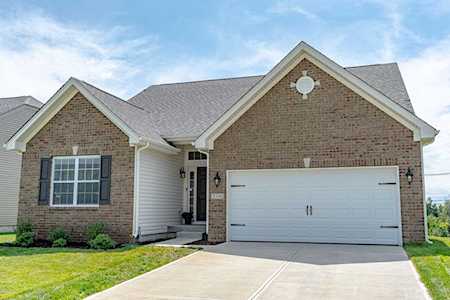 2108 Meadows Edge Lane Louisville, KY 40245