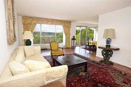 4455 Douglas Ave #7K Bronx, NY 10471