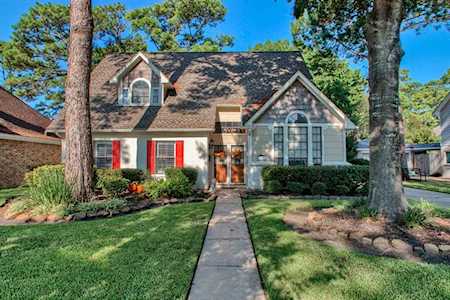 12515 Millvan Dr Houston, TX 77070