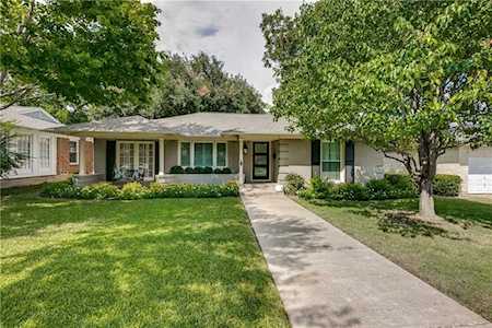6207 Ravendale Lane Dallas, TX 75214