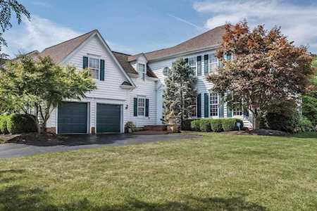 5145 Claridge Drive New Albany, OH 43054