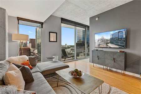 360 Nueces St #2007 Austin, TX 78701