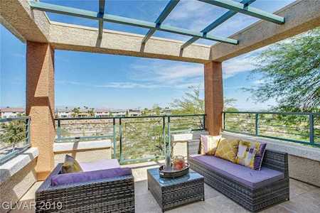 10800 Amber Ridge Dr #204 Las Vegas, NV 89144