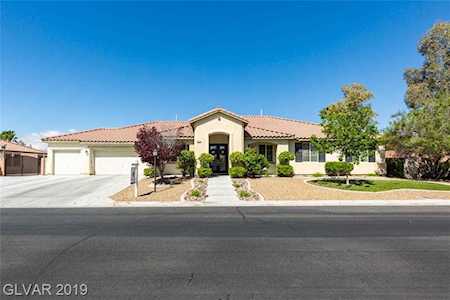 8305 Fulton Ranch St Las Vegas, NV 89131