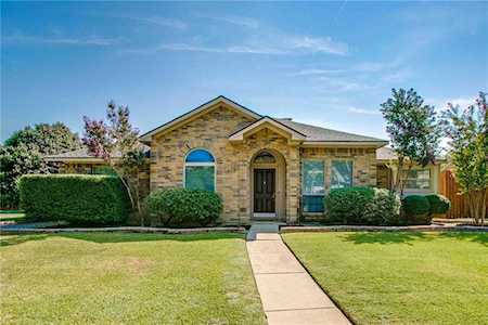 102 Creekside Lane Coppell, TX 75019