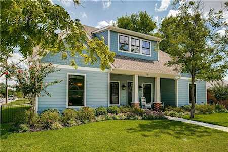 303 S Dooley Street Grapevine, TX 76051