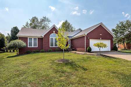 4500 Dogwood Forest Pl Louisville, KY 40245