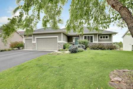 8051 9th Street Way N Oakdale, MN 55128
