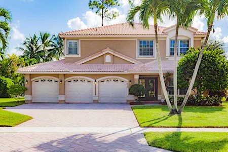 570 Cypress Crossing Wellington, FL 33414
