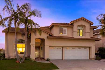 2318 Via Zafiro San Clemente, CA 92673