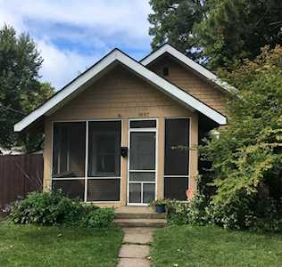 1697 Pleasant Street Lauderdale, MN 55113