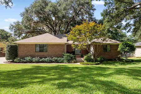 3043 N Shannon Lakes Drive Tallahassee, FL 32309