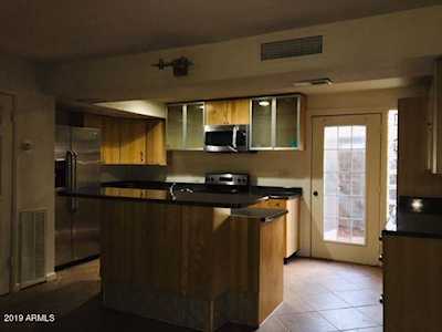 223 E Betty Elyse Lane Phoenix, AZ 85022