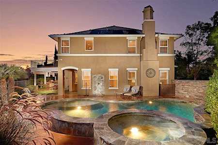 3529 Corte Dulce Carlsbad, CA 92009