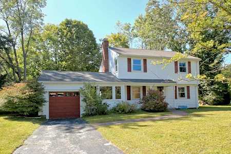 13 Dean Rd Wayland, MA 01778
