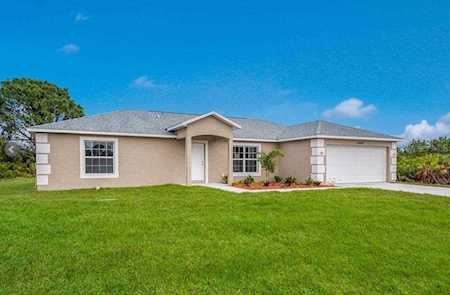 10152 Willmington Boulevard Englewood, FL 34224