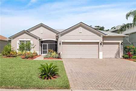 2572 Cabernet Circle Ocoee, FL 34761