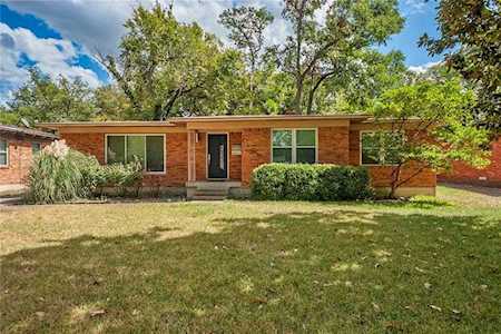 10416 Lake Gardens Drive Dallas, TX 75218