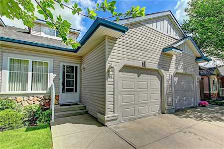 91 Chaparral Point(e) SE Calgary, AB t2x 3m8