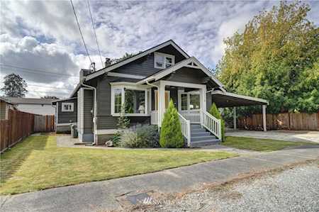 1218 North St Sumner, WA 98390