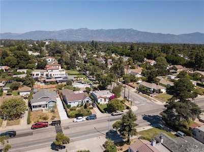 1426 Alhambra Road South Pasadena, CA 91030
