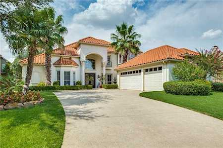 2305 Fawnwood Drive Plano, TX 75093