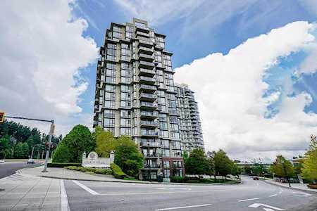 11 E Royal Avenue #204 New Westminster, BC V3L 0A8