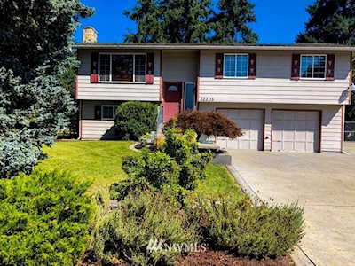 22203 48th Ave E Spanaway, WA 98387