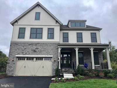 24662 Lenah Crossing Dr Aldie, VA 20105