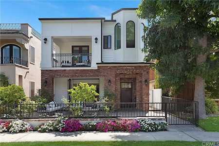 612 Acacia Avenue Corona Del Mar, CA 92625