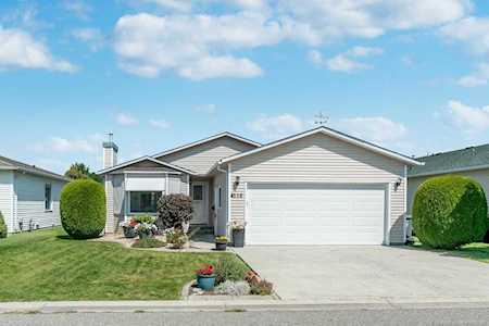 1255 Raymer Avenue #510 Kelowna, BC V1W3S3