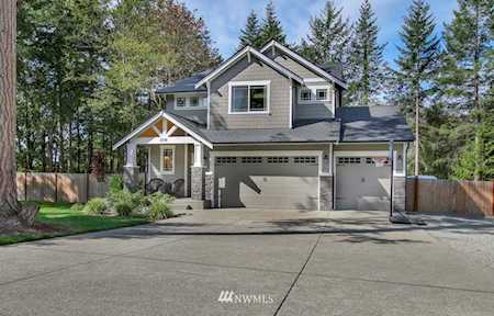 3316 38th Ave NW Gig Harbor, WA 98335
