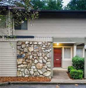 3728 Winding Creek Ln Charlotte, NC 28226