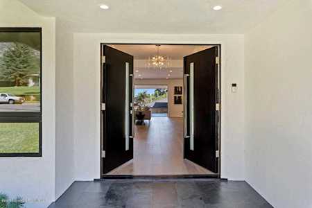 2010 Mendocino Lane Altadena, CA 91001