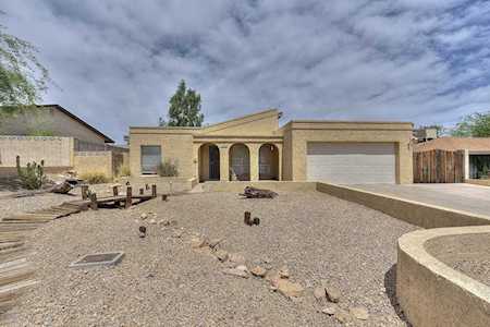 2032 E Janice Way Phoenix, AZ 85022