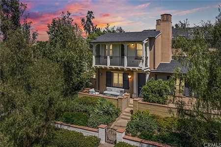 20 Ridge Valley Irvine, CA 92618
